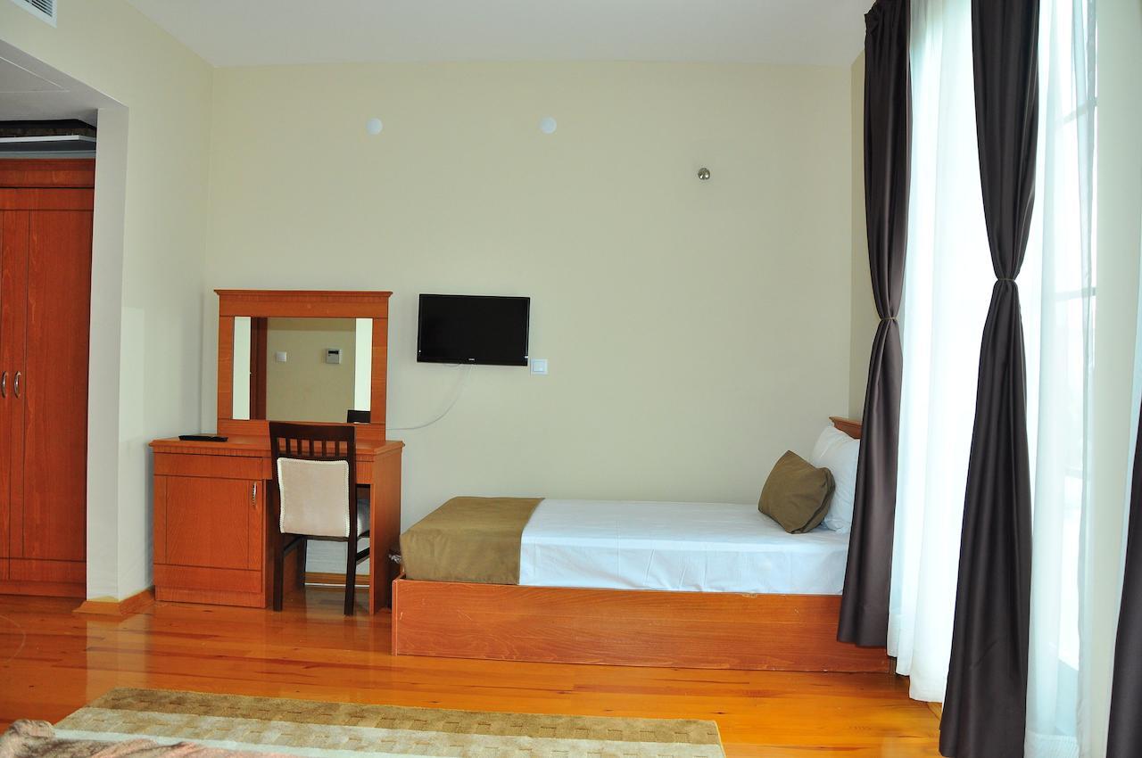Deniz Konak Hotel Pazar  Bagian luar foto