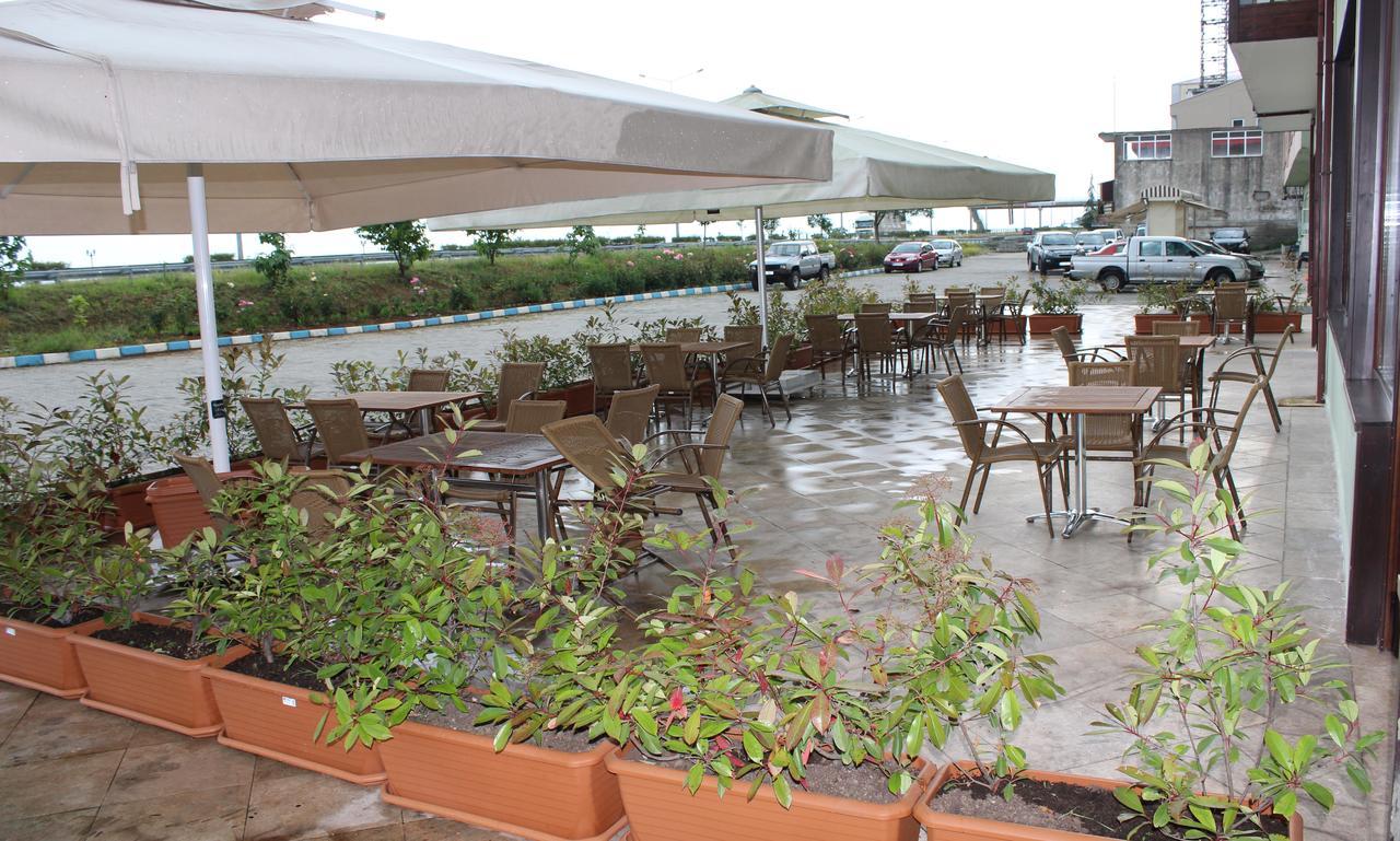 Deniz Konak Hotel Pazar  Bagian luar foto